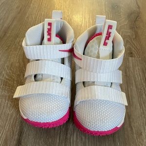 Nike Toddler Girl Shoes